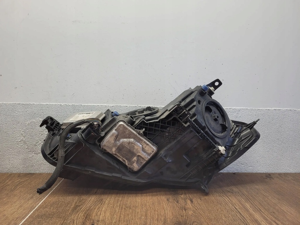 фото №8, Jaguar xe gx73-13w029-de лампа правый перед передняя ксенон