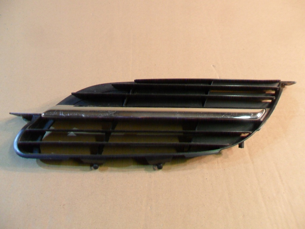 фото №1, Решітка радіатора решітка радіатора решітка радіатора ліва nissan almera tino