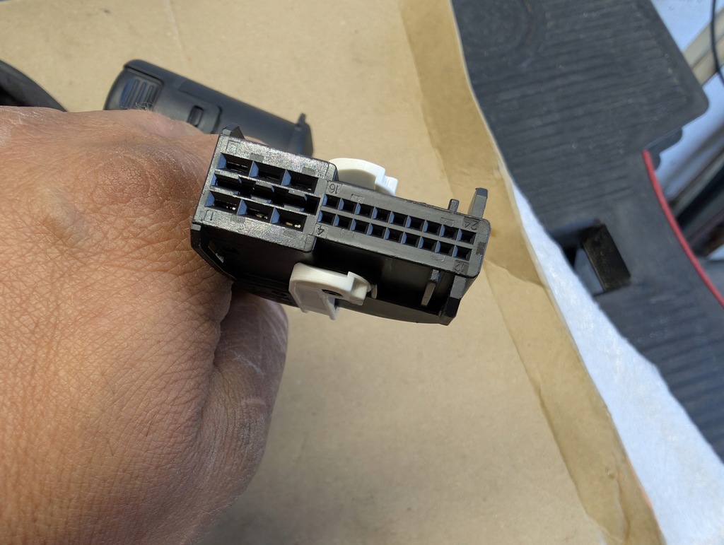 фото №7, Джгут трубопровід електропроводка фаркоп audi q8 rsq8 оригінальний номер 4m8971124d оригінал nowa