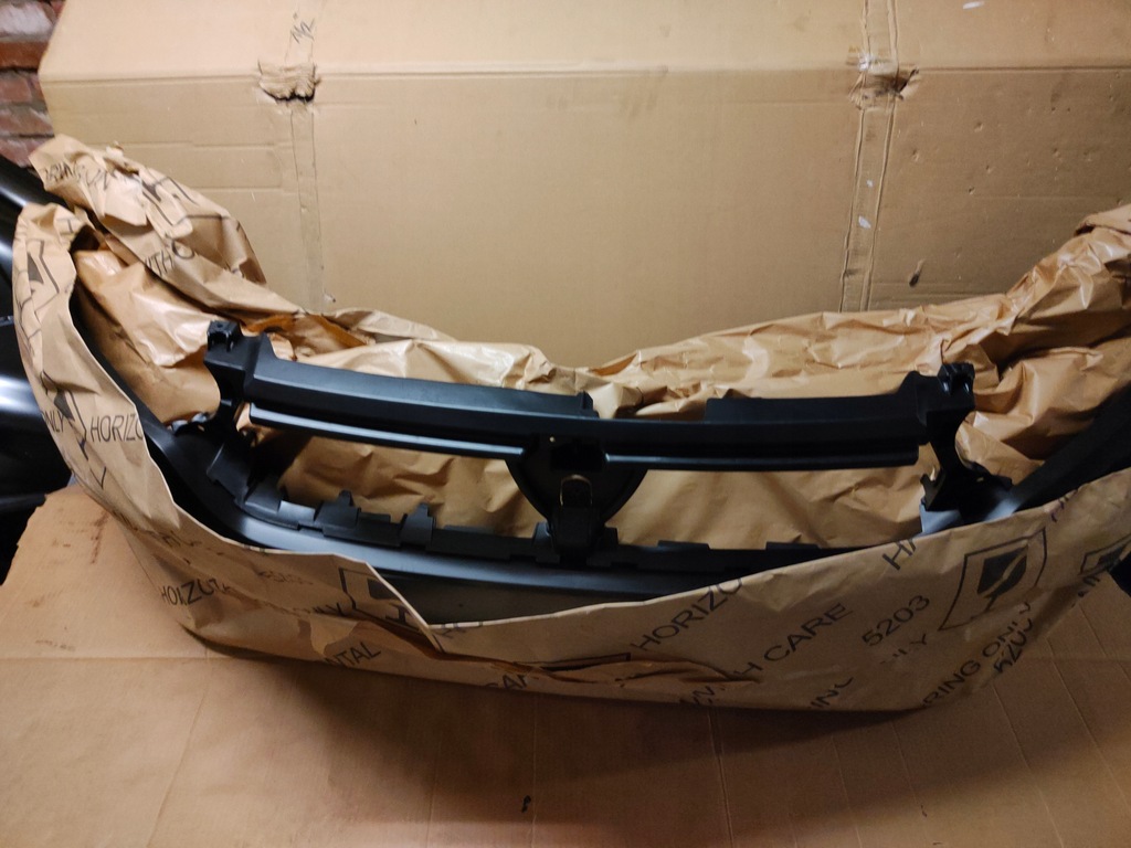 фото №11, Бампер перед dacia sandero iii 3 новый оригинальный bez pdc