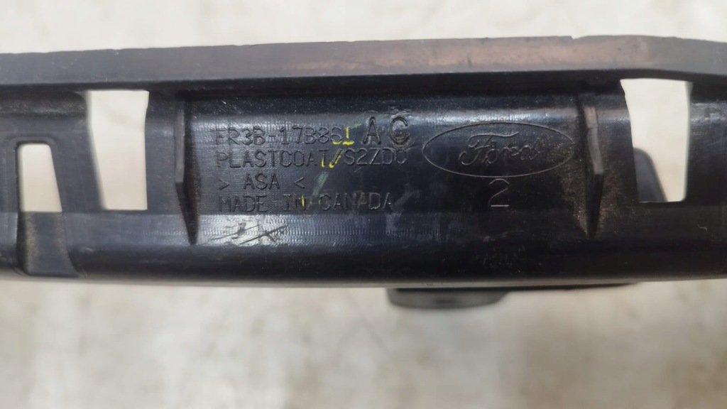 Ford mustang 15- направляющая бампера заднего fr3b-17b86ac usa Киев