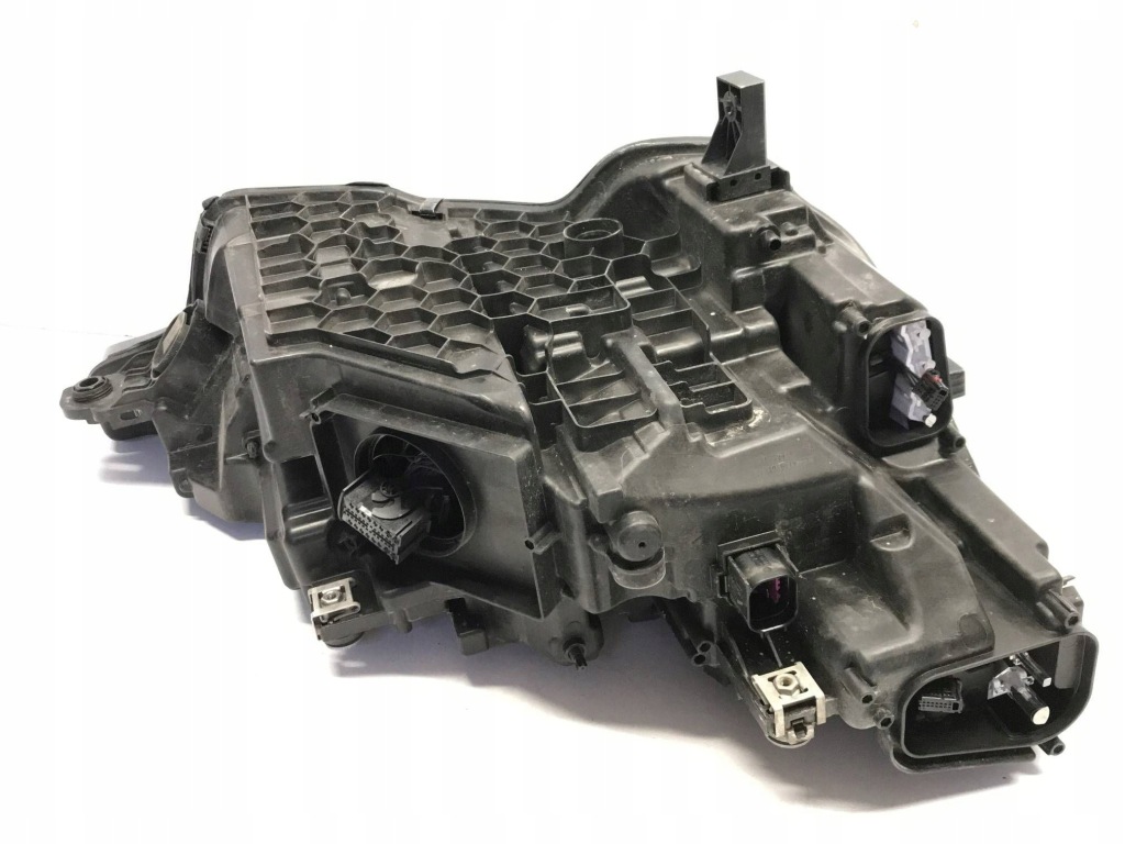 Audi e-tron 2021 левая лампа передняя 4ke941039 в Украине