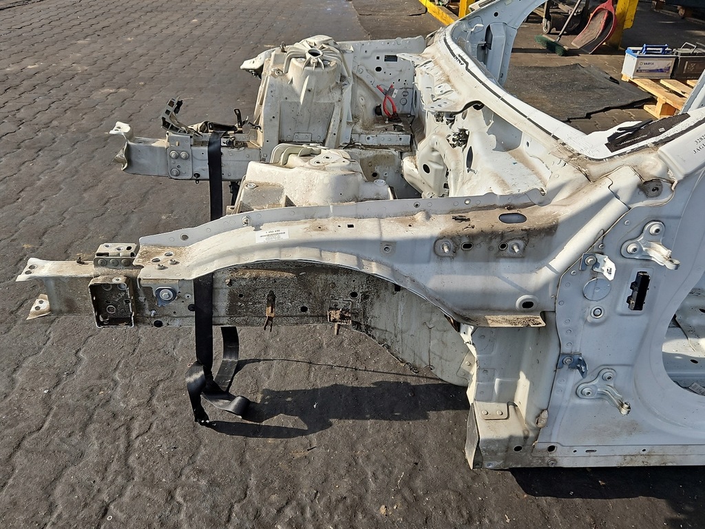 фото №1, Лонжерон ліва підкрилок чверть jaguar xe x760