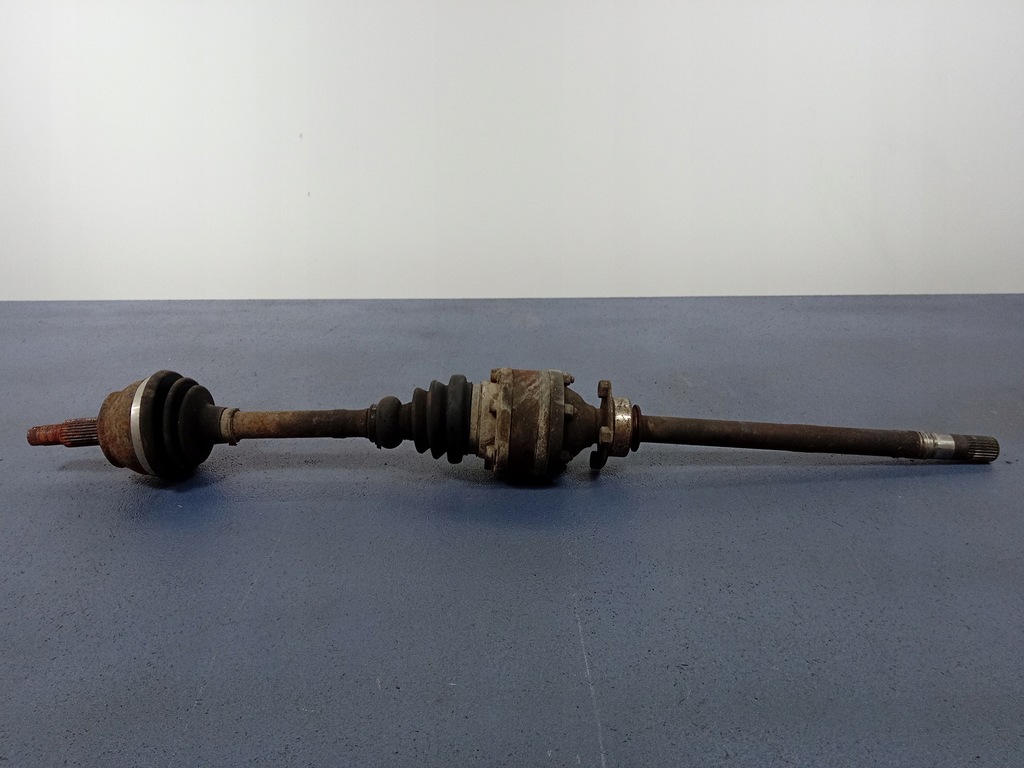 фото №1, Alfa romeo 166 2.4 jtd приводной вал правая перед