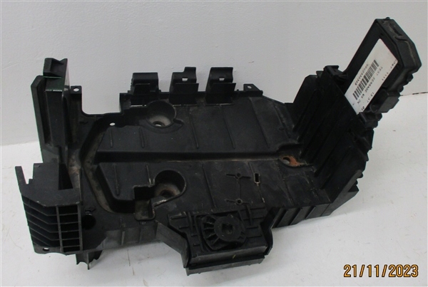 Основание аккумулятор кронштейн citroen c5 3 x7 2.2 hdi 9663123380 в Украине
