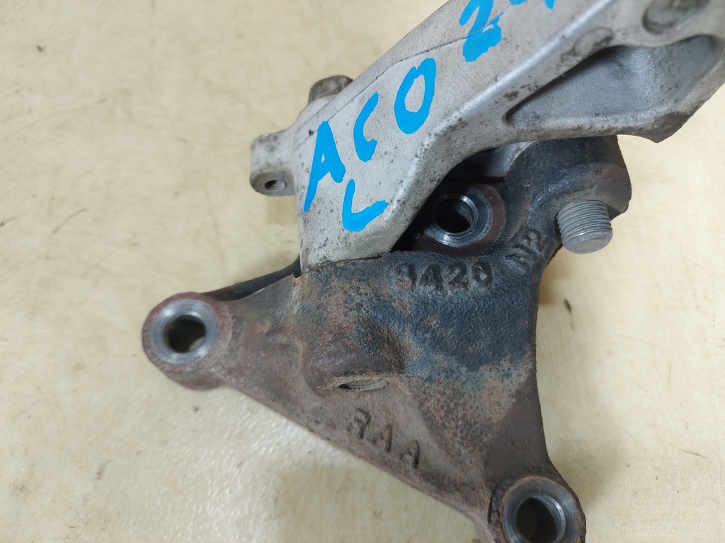 фото №4, Accord vii 2.4 кронштейн двигателя