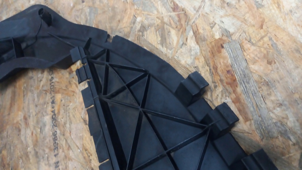 фото №7, Накладка бампера volvo s40