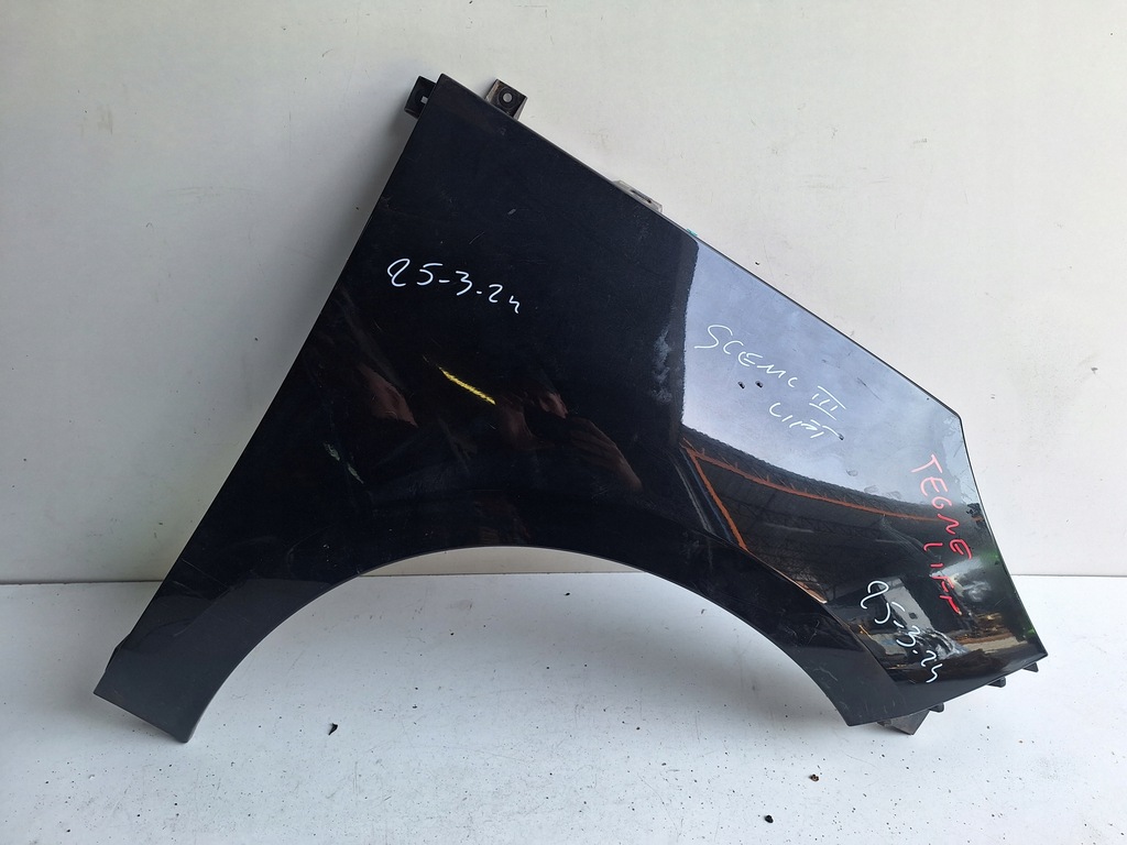 фото №1, Renault scenic iii lift 12-16 крыло правый tegne