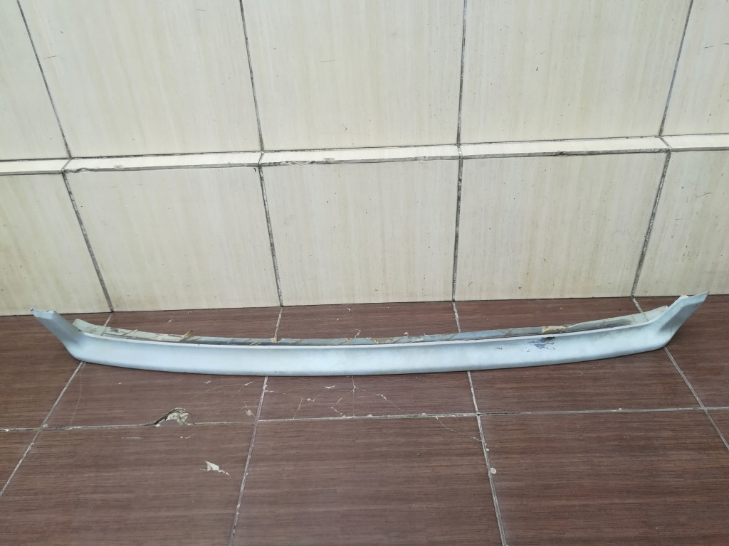 Купити Спойлер кришки audi 80 90 b3 sedan оригінальний номер