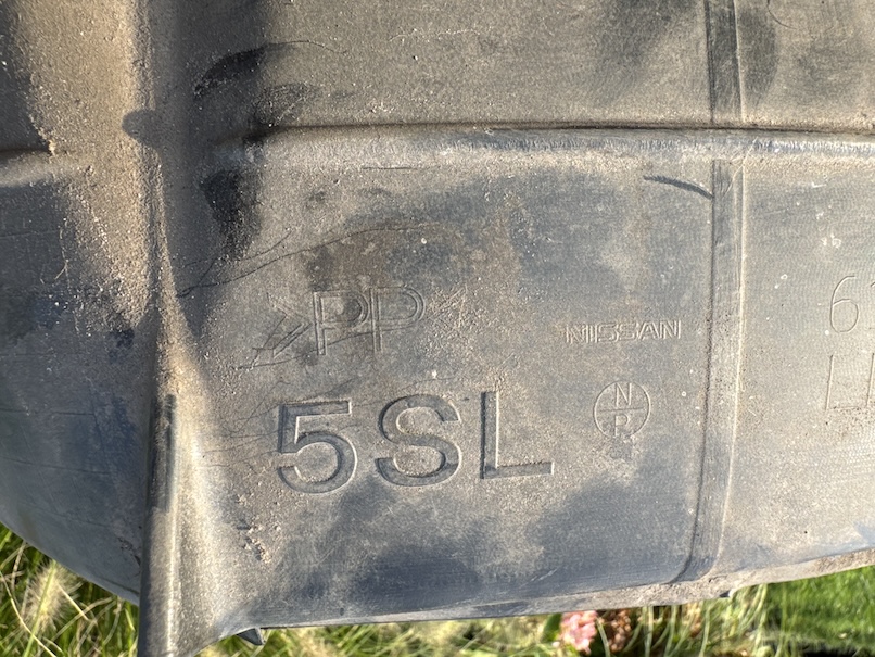 фото №4, Nissan leaf ii підкрилок передні ліва перед оригінал