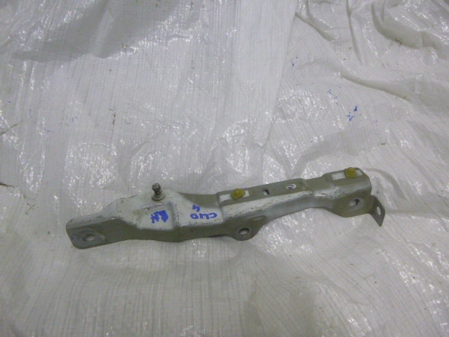 фото №1, Кронштейн крила лівий перед renault clio iv