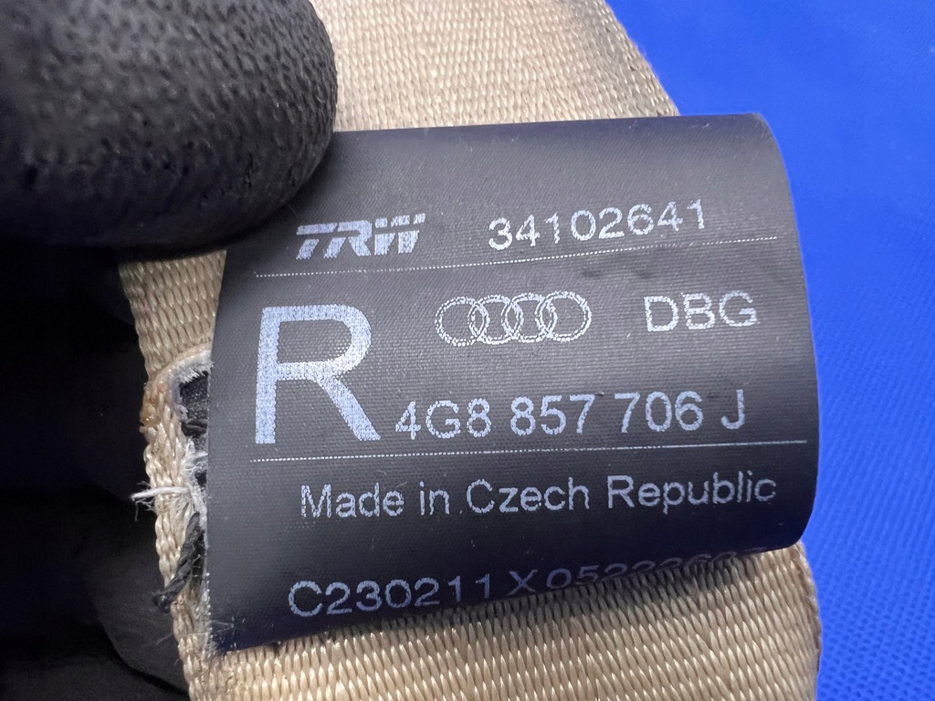 фото №7, Audi a6 a7 c7 4g pas безпеки доводчик правий 4g8857706j