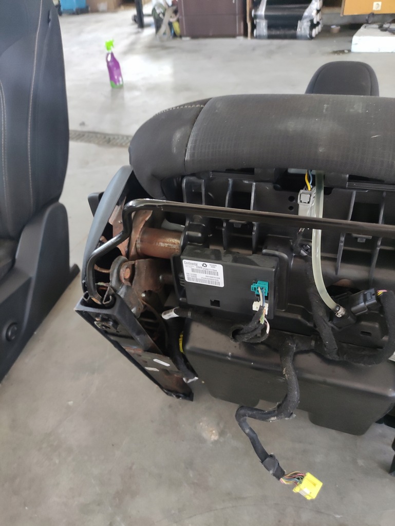 фото №6, Jeep cherokee kl usa сиденье пассажира запчасти