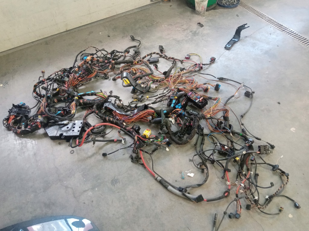 фото №1, Електропроводка джгут porsche 911 991 targa gts