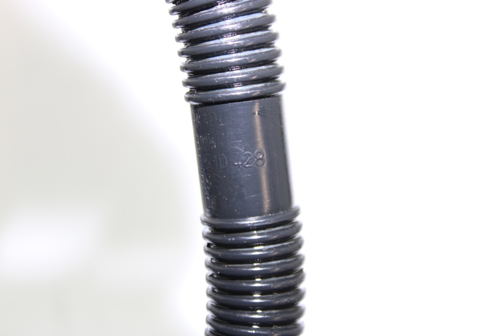 Шланг трубка вентиляция картера bmw seria 3 e46 318i n42 n46 7510428 Недорого