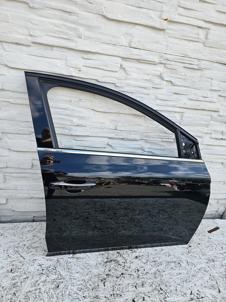 фото №1, Megane iv двері праве передні перед чорні tegne