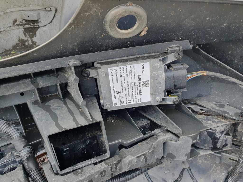 фото №1, Радар distronic задня audi q3 8u lift 8u0907566f