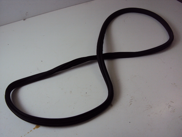 фото №1, Прокладка дверь левый задняя peugeot 2008 i 2015 rok