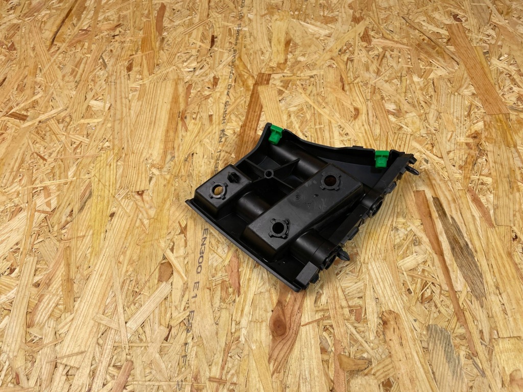 Кронштейн направляющая бампера перед левый volvo v40 ii 31425110 2012- с Разборки