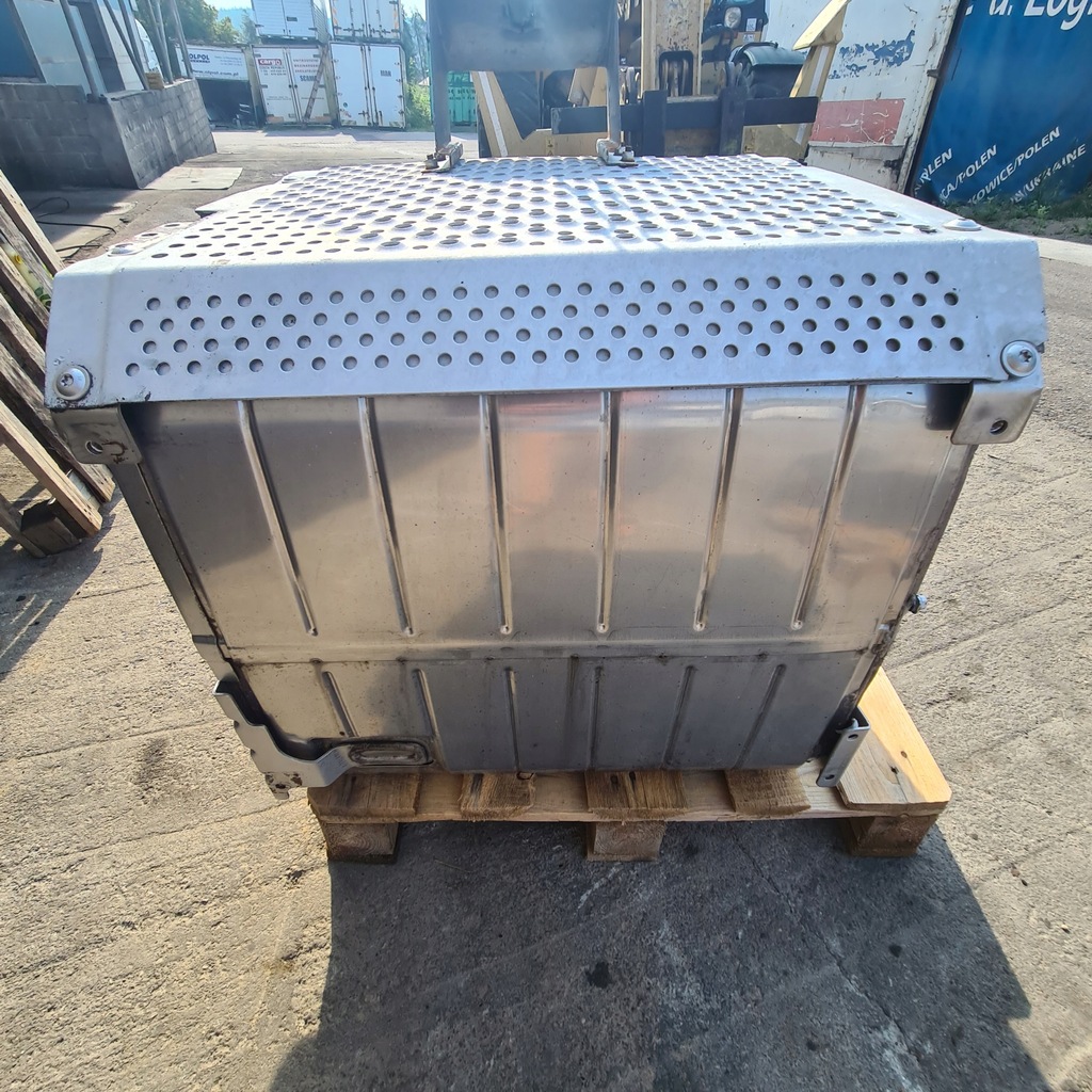 фото №7, Каталізатор гасник верхній вихлоп actros śmieciarka самоскид