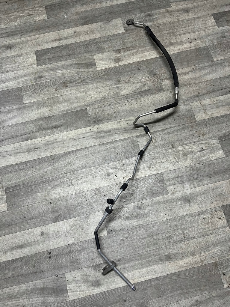 фото №1, Audi a4 b6 2.0 alt шланг кондиціонера wąż