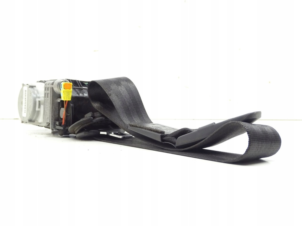 Купити Ремінь безпеки правий перед передній audi a5 8t рестайлінг  8t8857706f