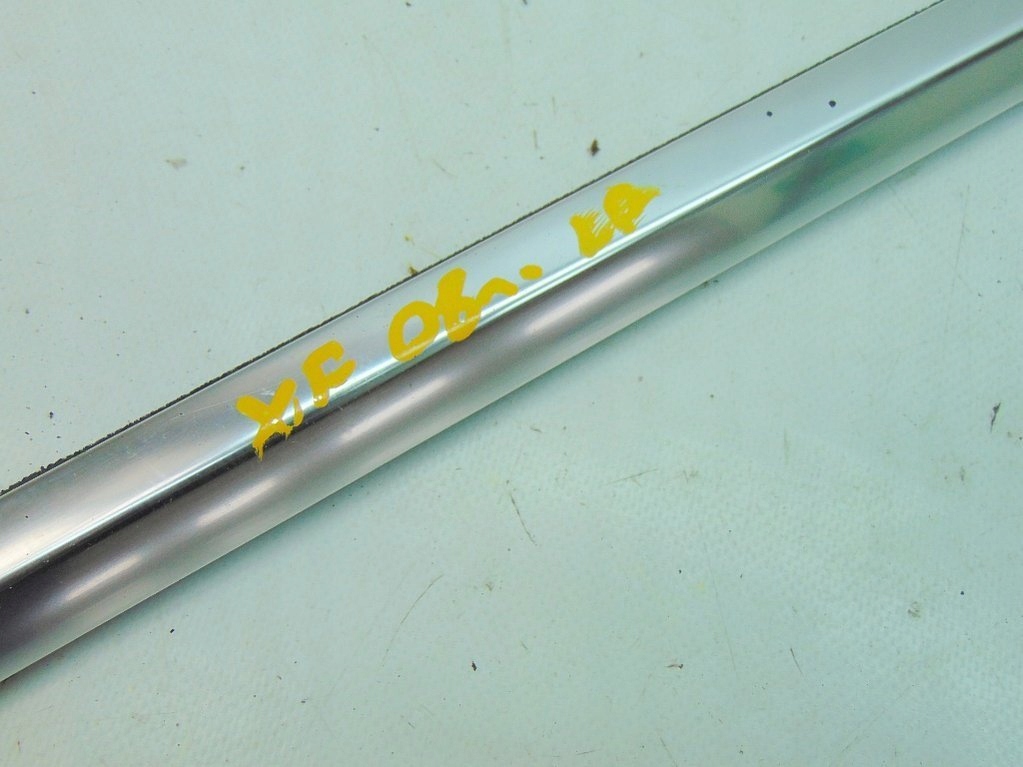 фото №6, Jaguar xf 2.7 d 08r молдинг ущільнювач лівий перед