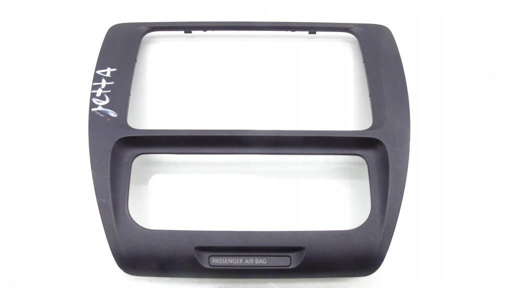 фото №1, Панель рамка панель кондиціонера радіо vw jetta vi 5c 5c6858071a