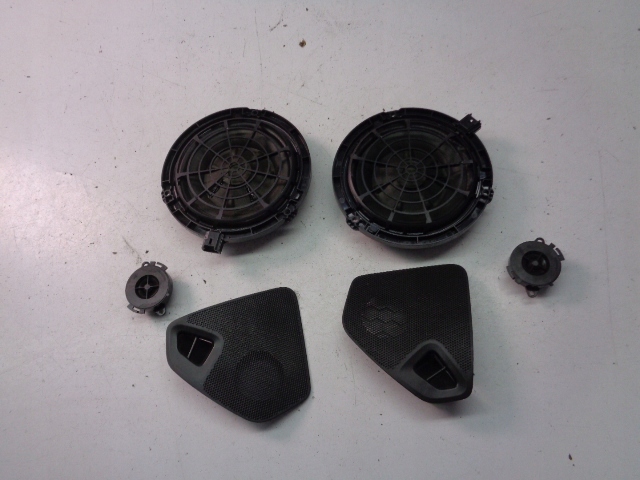 фото №1, Комплект динамиков citroen c4 cactus 1.2 puretech 2015 rok