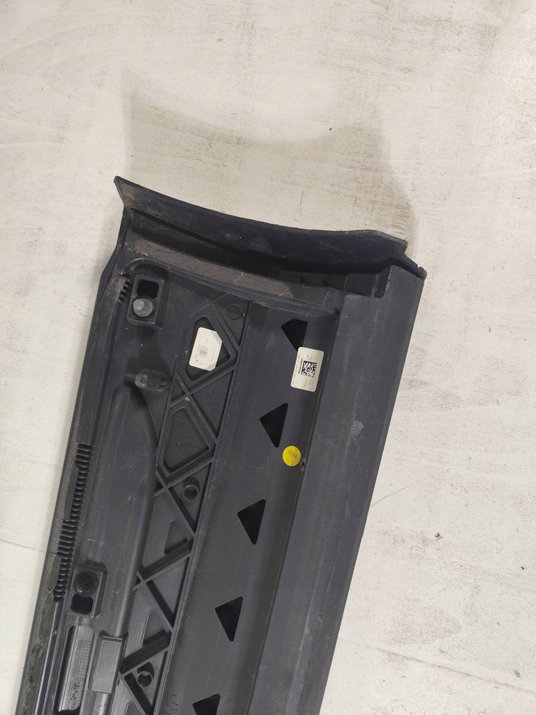 фото №11, Audi q8 sq8 правый задняя правая молдинг задних дверь oryg