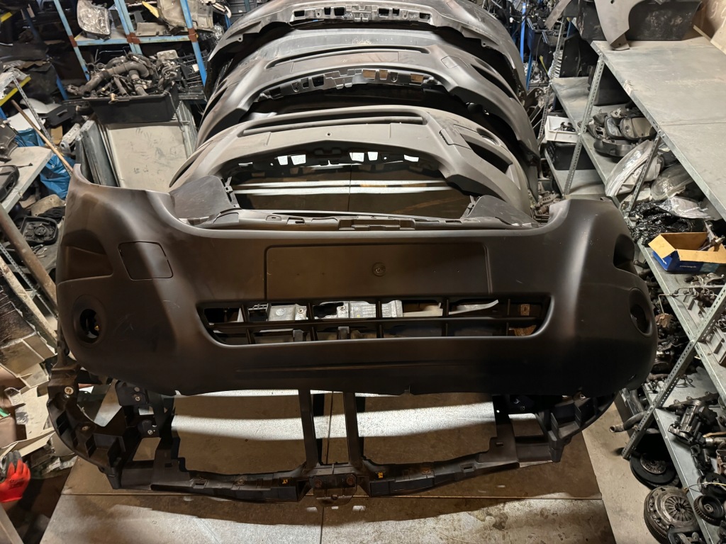 Купить Renault master iii бампер передний перед 2013 2014 2015 2016 2017 2018 2019