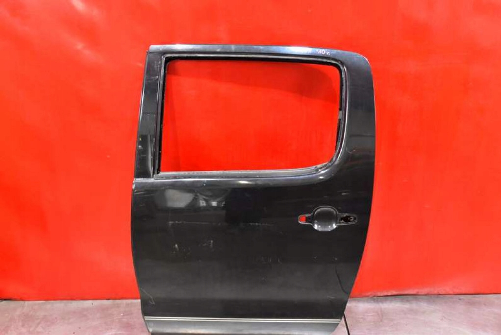 фото №1, Дверь левая задняя задние чёрные toyota hilux 7 vii 05-15