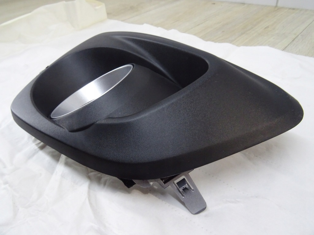 фото №2, Mazda рамка противотуманной фары левая sport d01n-50-c20d