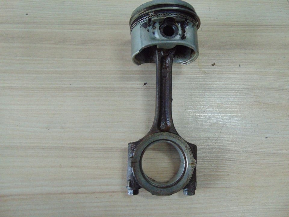 фото №1, Renault clio iii lift 1.2 16v поршень з шатун