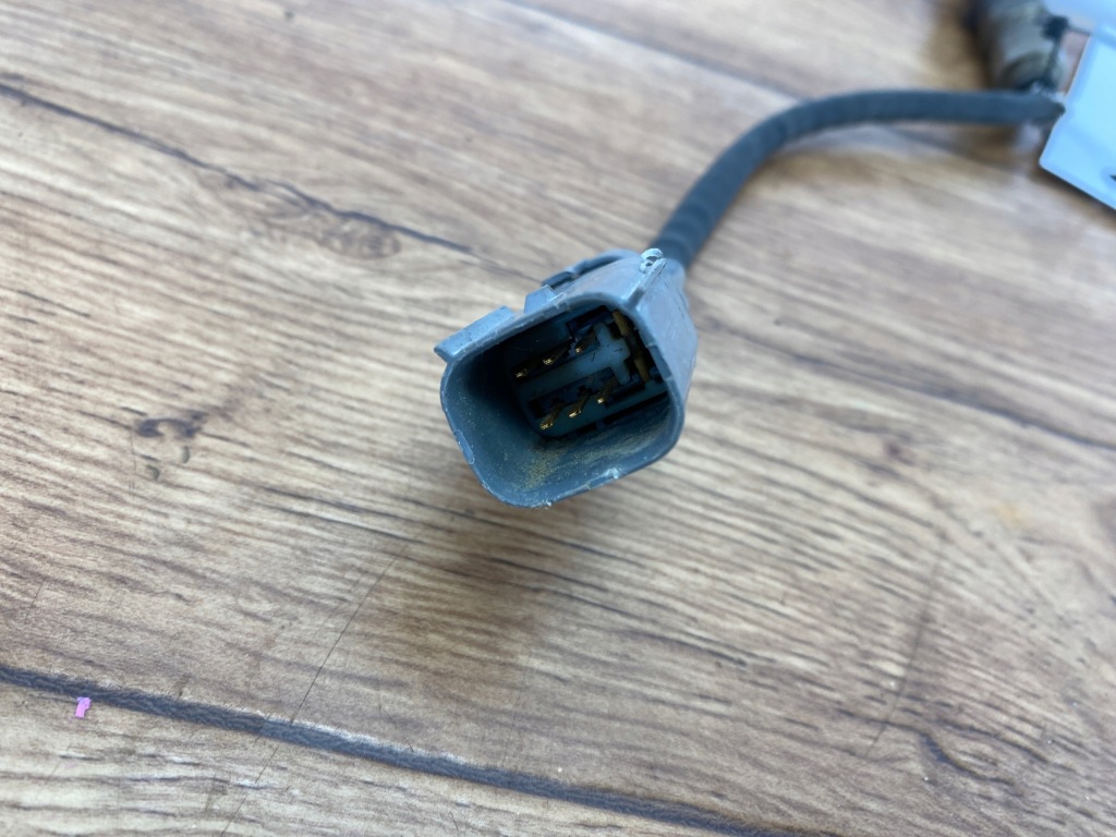 Датчик лямбда-зонд 2.0t 4xe jeep wrangler jl 2018+ usa Зі Шроту