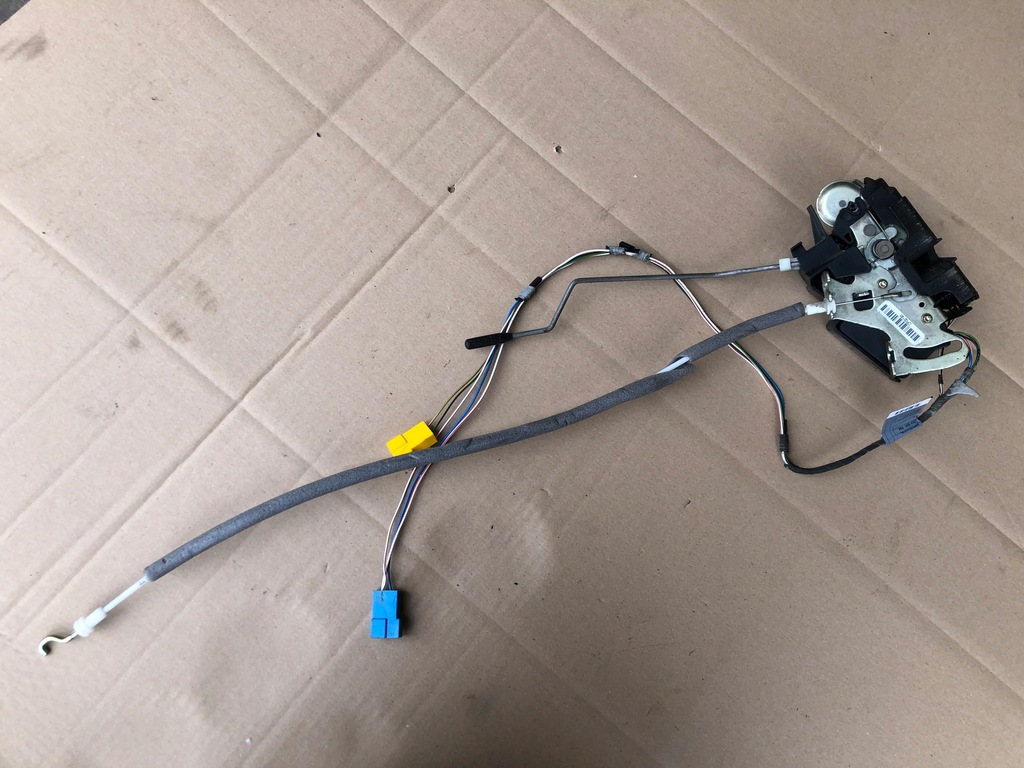 фото №1, Замок дверь правый передний mercedes vaneo w414