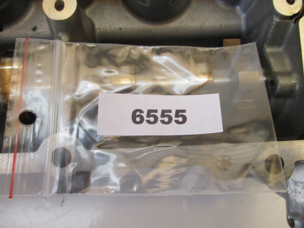 | skoda fabia 3 1.0 tsi pokwywa клапанов + валы Киев