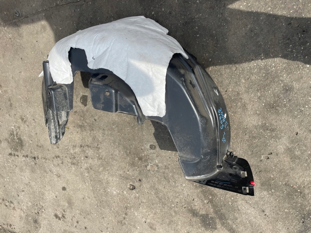 Купити Peugeot 2008 ii підкрилок задній праве 9825798780