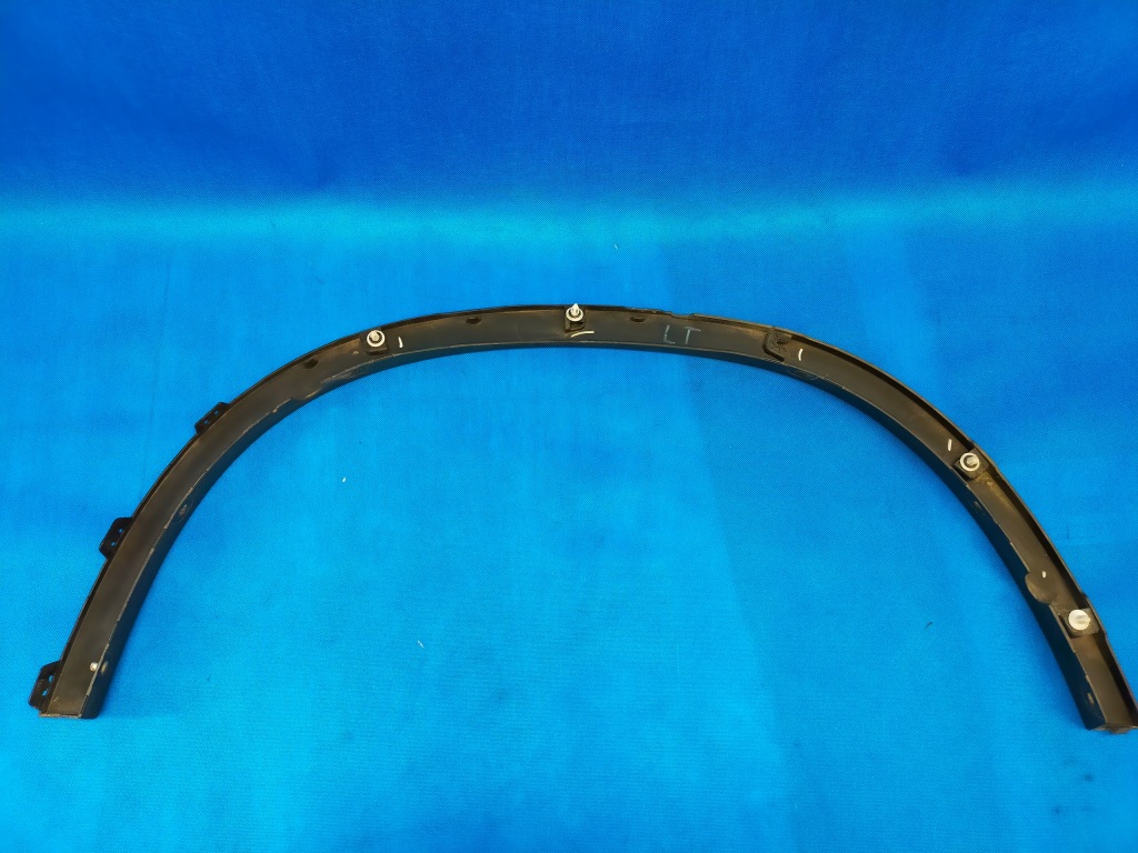 Купить Bmw x5 f15 2014 r xdrive 30 d 190kw молдинг крыла левое  правый  задняя 729437