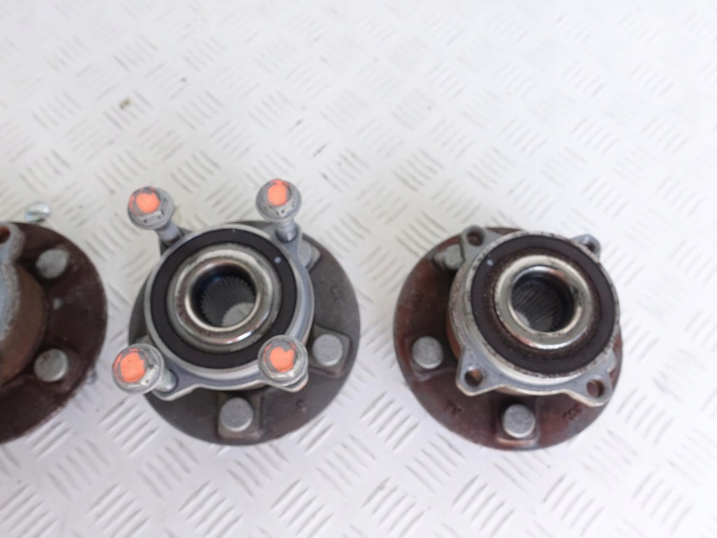 фото №4, Tesla x s підшипник ступиця задня задні