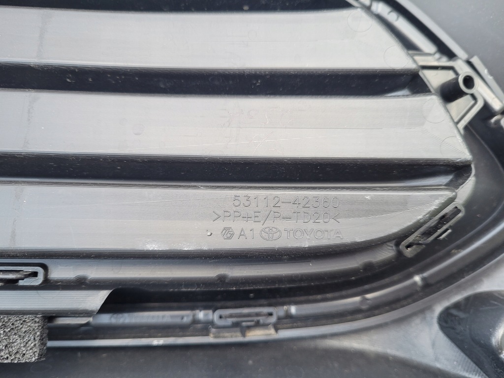 фото №16, Toyota bz4x 22- 2022- накладка бампера решітка спойлер 53101-42390