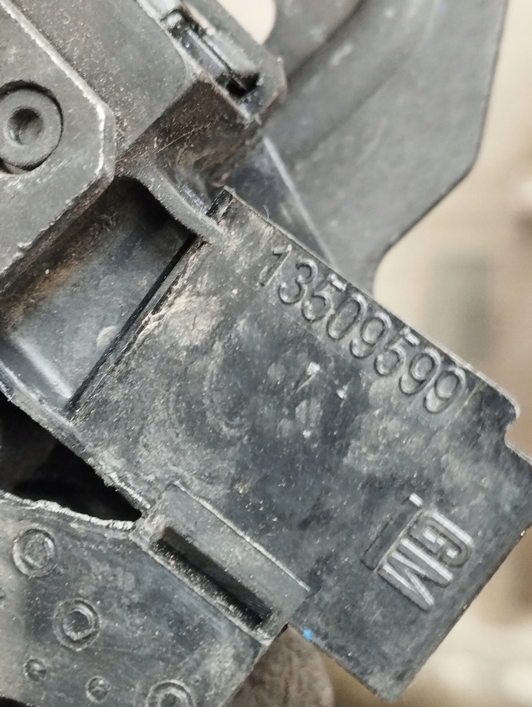 фото №11, Opel insignia b замок крышки багажника 13509599