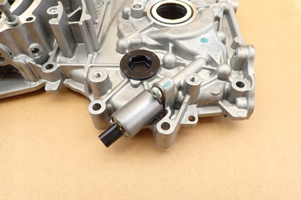 фото №10, Корпус распределительного вала насос масла jeep renegade 2019r 1.3 ben 55282328 46336997