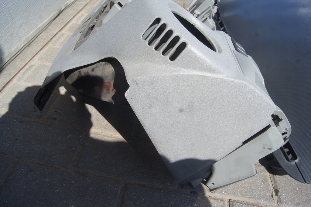 фото №9, Приборная панель приборная консоль iveco daily iii 06-11