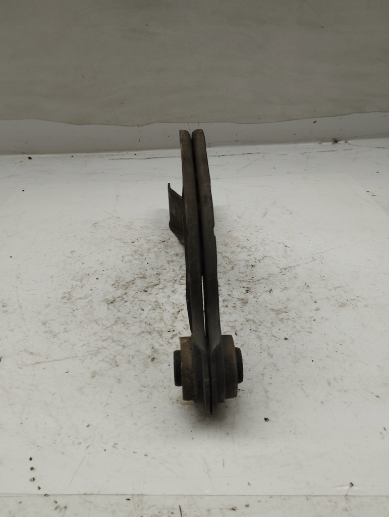 фото №6, Mercedes a35 w177 amg важіль задня a1773503900 a2473506100