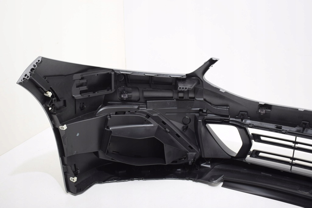 фото №14, Bmw 8 g15 g16 бампер перед 6 pdc m-pakiet c4w skyscraper grey металлик