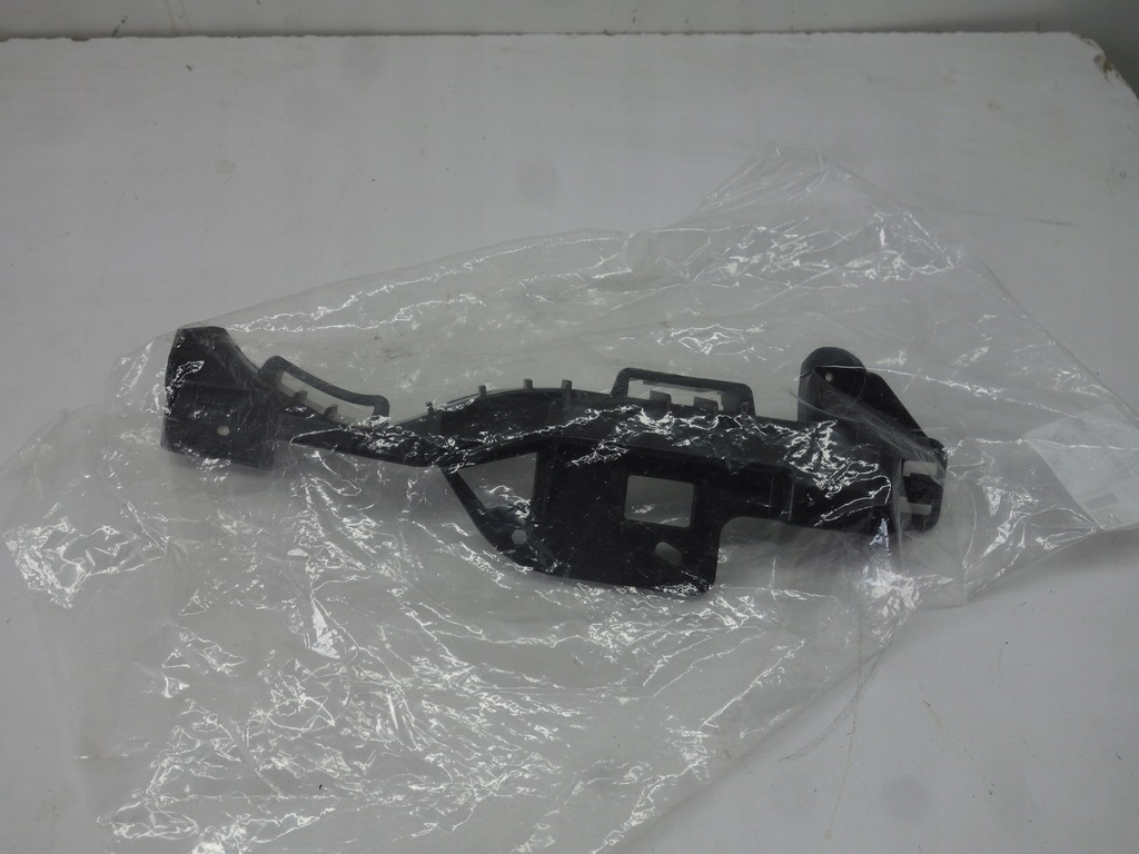 фото №1, Напрямна бампера задня лівий opel adam 13364171