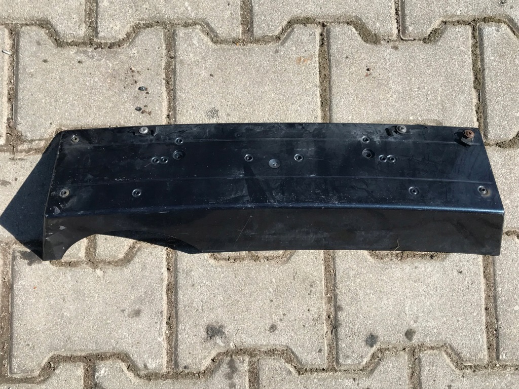 Купити Підкладка pod номерний знак mercedes ml 163 оригінальний номер 1638851181