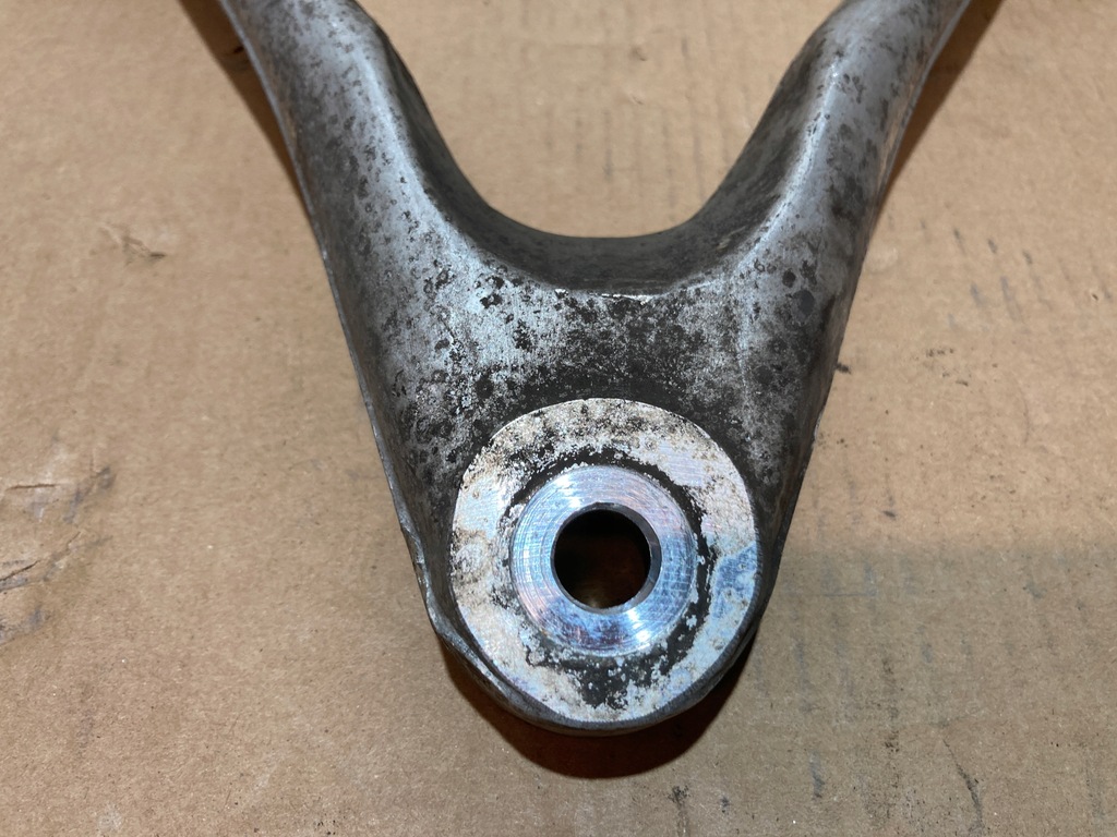 фото №11, Рычаг верхний передний chevrolet corvette c7