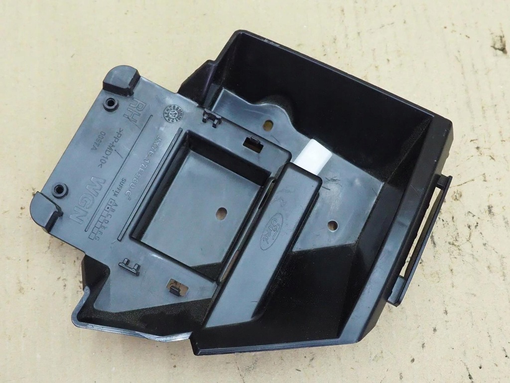 фото №11, Ford focus mk4 направляющая бампера задняя правый